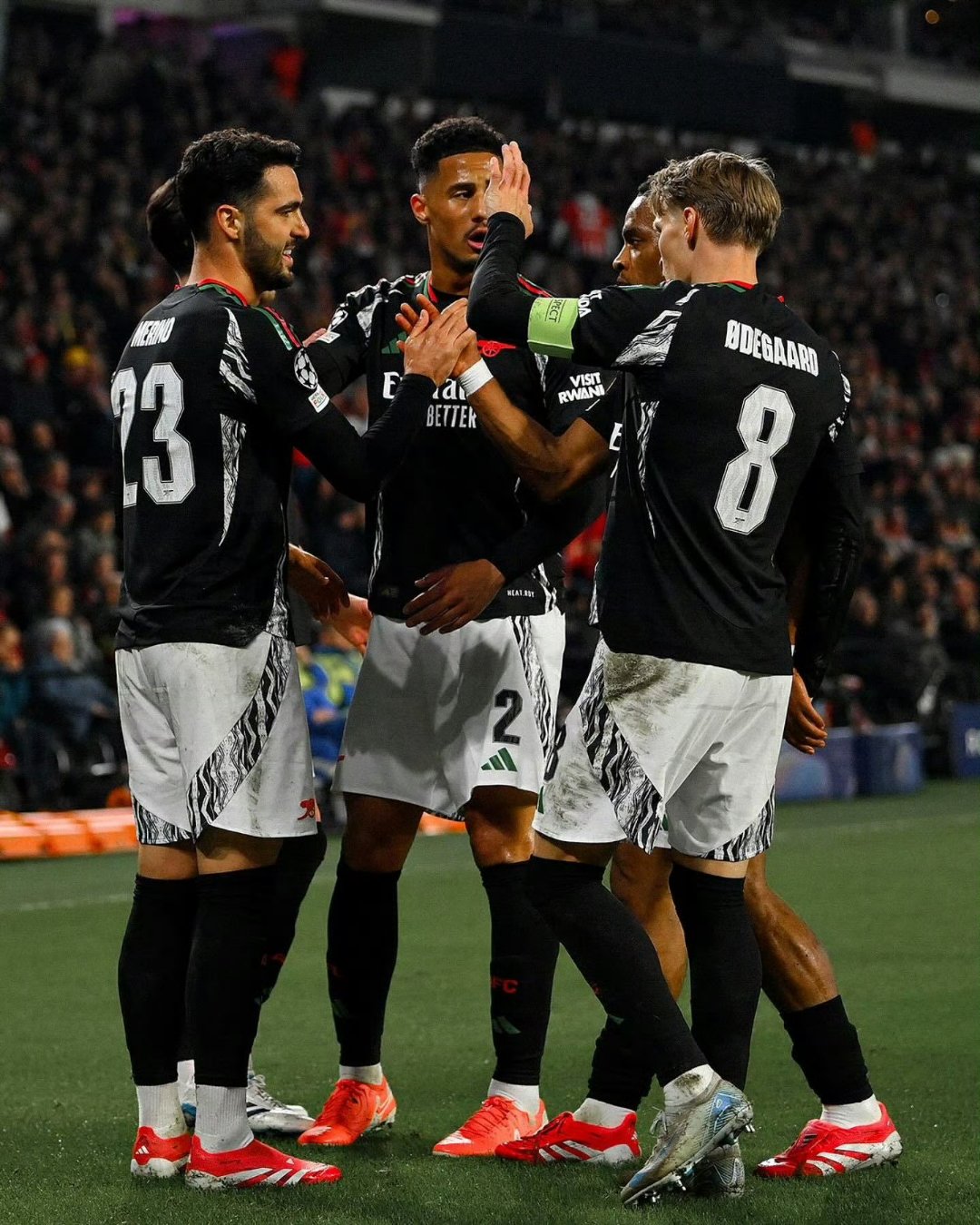 九游官网入口-清晨亚冠焦点战，埃因霍温刷新队史纪录，引发热议，赛程密集仍需轮换的简单介绍